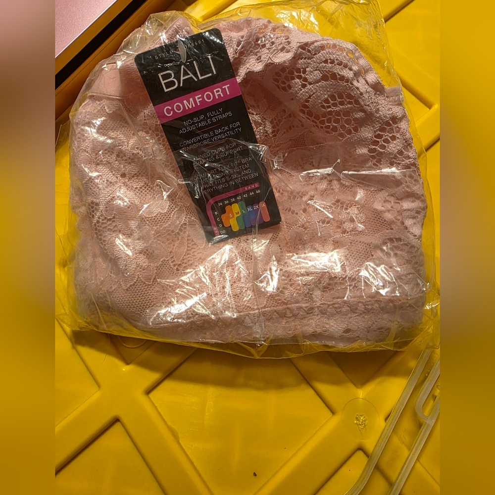 Bali Soft Pink Lace Bra